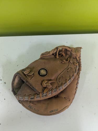 Used Nike DIAMOND READY BB/SB Catchers RH Throw None 31 1/2" 11307-S000257950