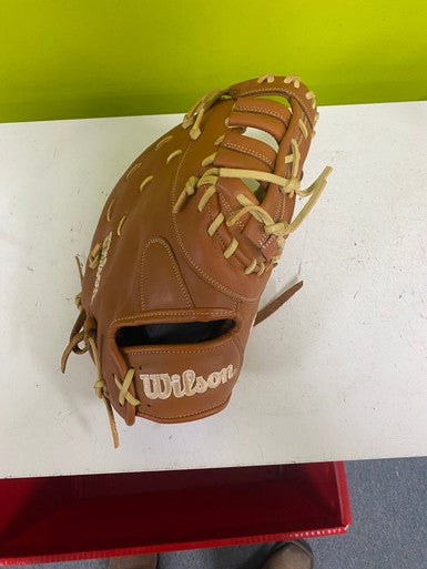 Used Wilson A1000 BB/SB First Base RH Throw Brown 12 1/2" 11307-S000259651