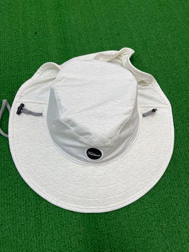 Used Titleist HAT Golf Accessory 11307-S000256841