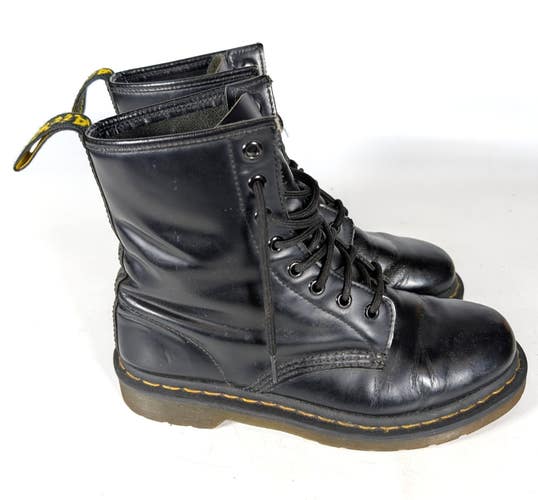 Dr. Marten's Womens 1460 8- Eye Black Smooth Leather Boots Size 8 Air Combat