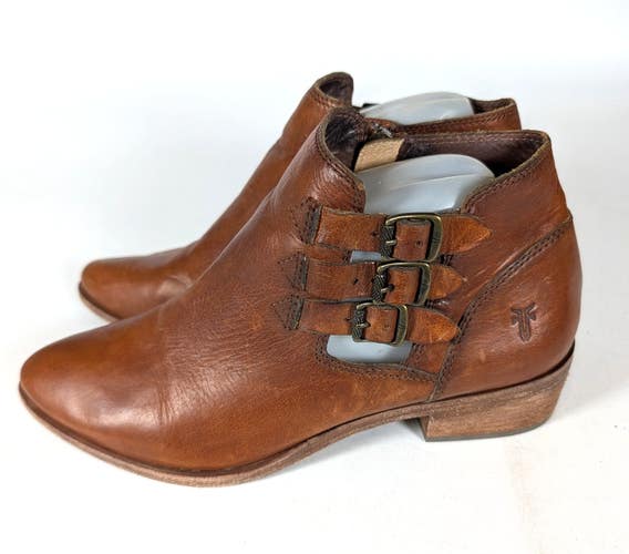 Frye Ray Belted Bootie 8M Brown Distressed Leather Buckles Zipper Boho Western
