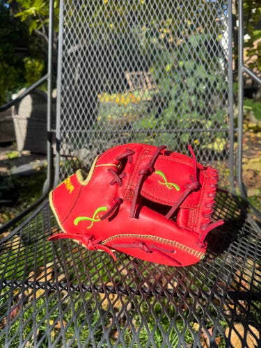 Nokona RH Infield Baseball Glove 11.5" (Used)