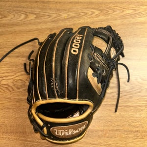 Wilson A2000 RH Infield Baseball Glove 11.5" (Used)