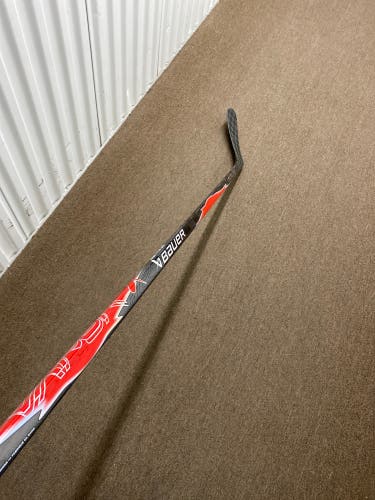 Senior Bauer Vapor FlyLite Left Hand Hockey Stick P92 77 Flex (New)