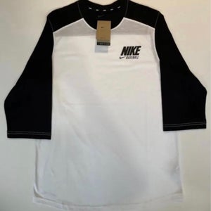 Nike Men’s Dri-FIT Diamond Essentials 3/4 Sleeve Baseball/Softball Warm Up Shirt DC8419