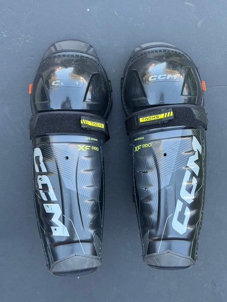 Senior CCM Tacks xf pro 14" Shin Pads (Used)