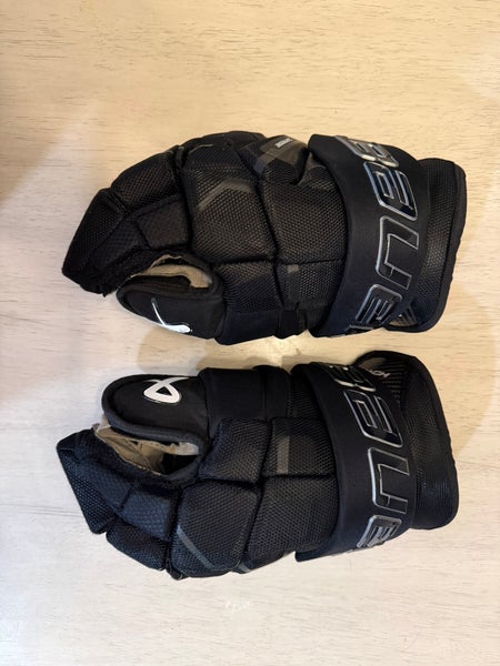 Bauer Supreme Mach Gloves 14" (Used)