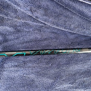 CCM Vizion RH Hockey Stick P29 75 Flex