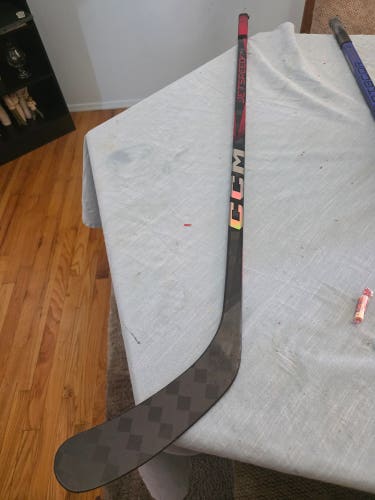 CCM JetSpeed Right Handed Stick Blade Mid Pattern (Used)