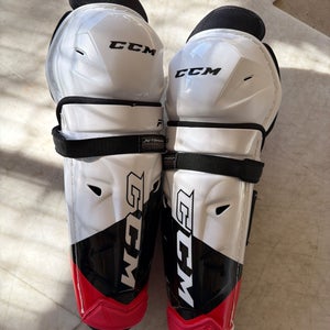 Junior CCM Jetspeed FT485 12" Shin Pads (New)