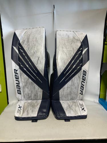 Used Bauer VAPOR 3X 33+1 Goalie Leg Pads Senior White And Navy Blue 33" 11823-S000035729