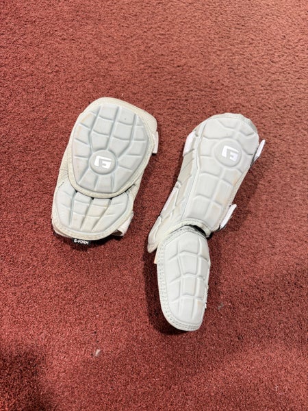 G-Form YOUTH Batter's Leg Guard (Right Handed Batter) and YOUTH Elbow Guard