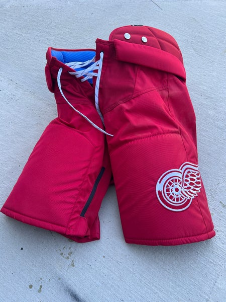 XL 2016 Detroit redwings stadium series pants