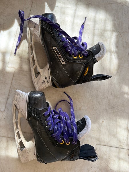 2015 Bauer Supreme 170 Hockey Skates Regular Width Size 2.5 (Used)