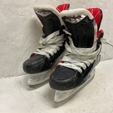 Used Bauer VAPOR X5 PRO Junior Hockey Skate Junior 02.5 11855-S000194114