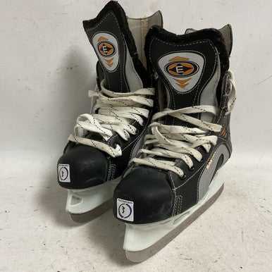 Used Easton SYNERGY 200 Junior Hockey Skate Junior 03 11855-S000194170