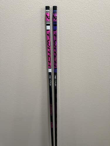 New Bauer Twitch Senior Hockey Sticks (2 Pack) - RH P92 Curve, 77 Flex (READ DESCRIPTION)