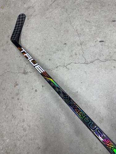 P28M 80 Flex Senior True Project X Smoke Right Handed Hockey Stick Pro Stock NHL (New)