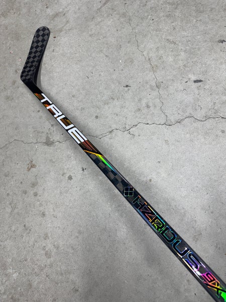 P28M 80 Flex Senior True Project X Smoke Right Handed Hockey Stick Pro Stock NHL (New)