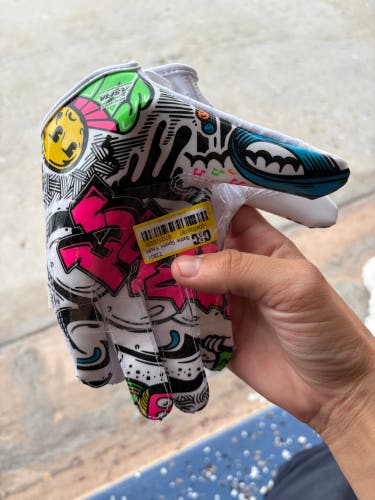 Small Youth Battle Gloves (New)