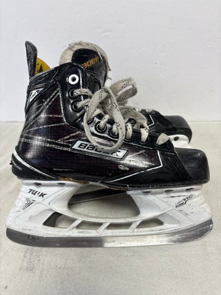 Bauer Supreme 190 Hockey Skates Regular Width Size 2.5 (Used)