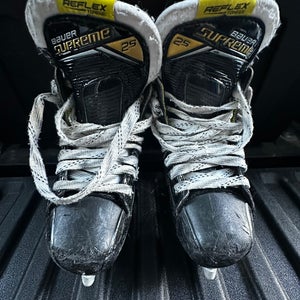 2018 Bauer Supreme 2S Hockey Skates Regular Width Size 2 (Used)