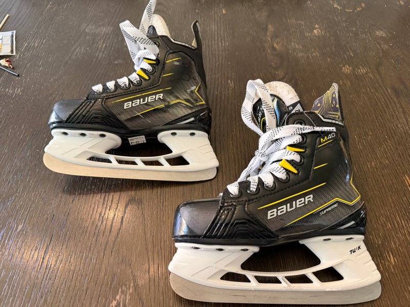 Bauer Hockey Skates Regular Width 12 (Used)