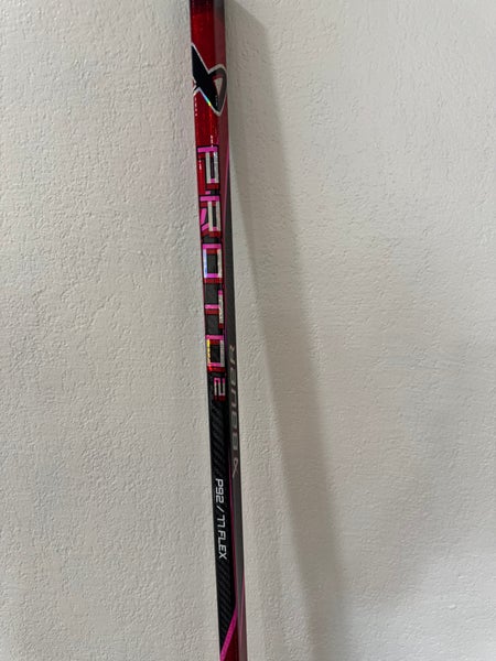 Senior Bauer Proto2 Right Handed Hockey Stick P92 77 Flex (New)