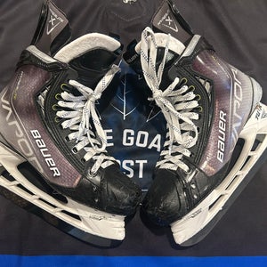 Bauer Vapor Hyperlite Pro stock Ice Hockey Skates 8 8.5 Fit 2 Pulse Ti steel Made in Canada
