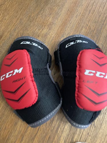 Youth Medium CCM QLT 230 Elbow Pads (Used)