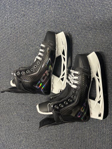 2025 CCM JetSpeed FT8 Pro Hockey Skates Regular Width Pro Stock 8 (New)