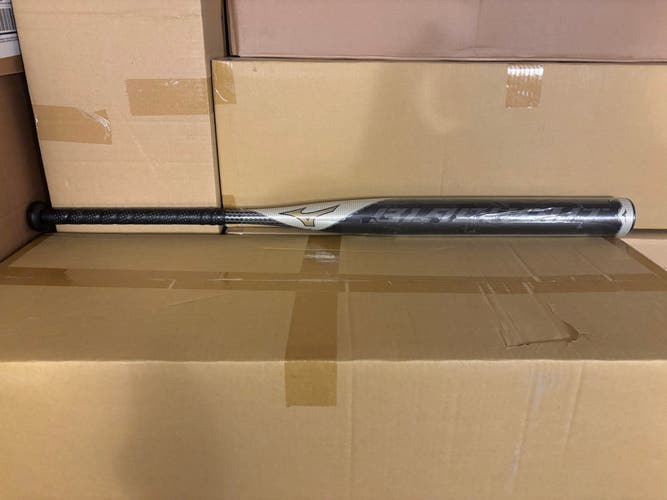 New Mizuno Taylor Made Blackout USSSA 220 Slowpitch Softball Bat - 27oz.