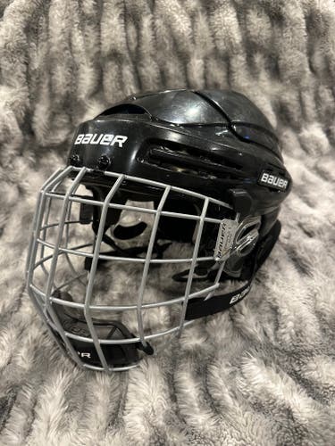 Medium Bauer BHH5100M Helmet (Used)