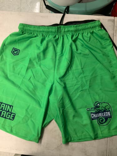 Main Stage Chameleon shorts M