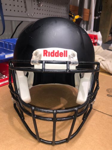 USED RIDDELL SPEED ADULT HELMET - LARGE - FLAT BLACK - REJECT