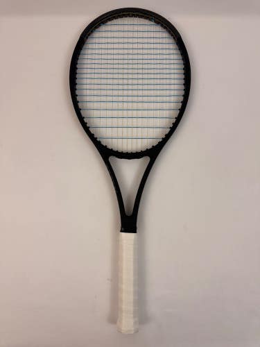 Wilson Pro Staff 97 V13, 4 3/8 Excellent 9.5/10
