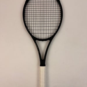 Wilson Pro Staff 97 LS, 4 1/4 Very Good Condition