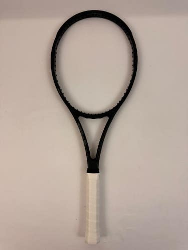 Wilson Pro Staff 97 LS, 4 1/4 Very Good Condition