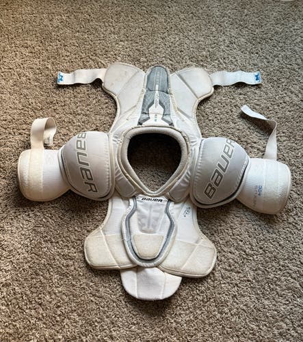 Bauer Nexus 600 Shoulder Pads