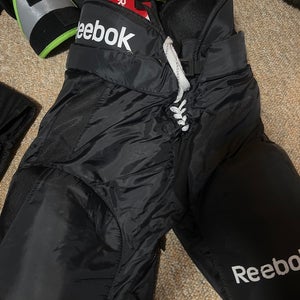 Junior Large Reebok Hockey Pants (Used)