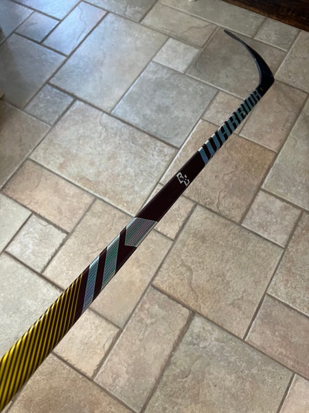 Intermediate Warrior Alpha LX2 PRO Right Handed Hockey Stick W03 55 Flex Pro Stock (Used)