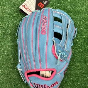 Wilson A2000 12" EDLC44 Elly De La Cruz Model Infield Baseball Glove Blue Pink