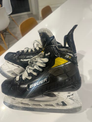 2020 Bauer Supreme 3S Pro Hockey Skates Size 4.5 (Used)
