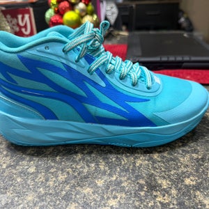 Kid's 7Y (Big Kids / Youth) Puma Shoes (Used)