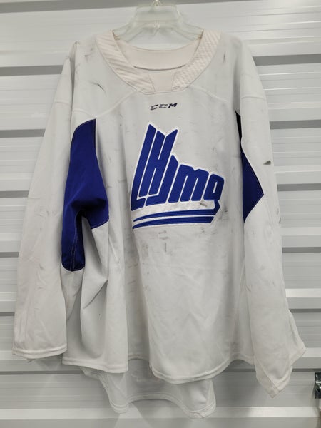 Size Goalie Cut White CCM Pratice Jersey #35 (Used)