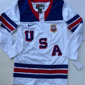 NWT  Nike USA Hockey  IHHF  Jersey