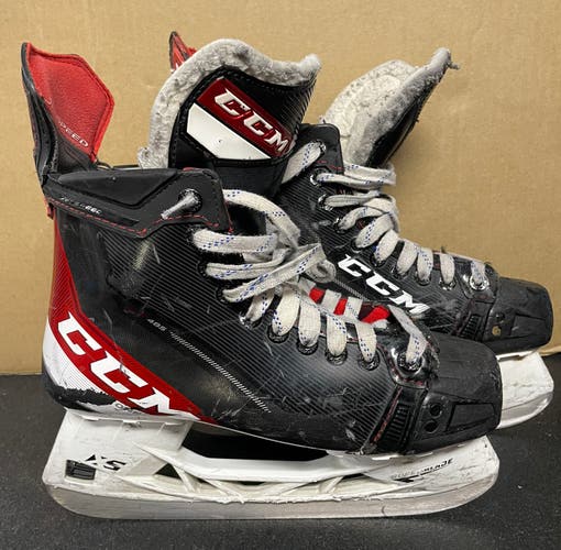 Used CCM JetSpeed FT485 Hockey Skates 7 Regular