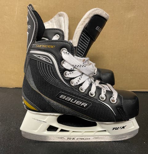 Used Bauer Supreme One20 Hockey Skates 2R