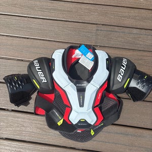 Senior Large Bauer Vapor Hyperlite Shoulder Pads