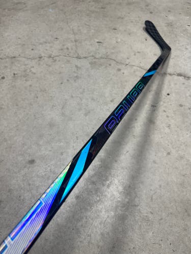 77 Flex P92 Senior Bauer Tracer Left Hand Hockey Stick Pro Stock (Used)